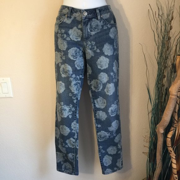 LC Lauren Conrad Denim - Lauren Conrad rose pattern blue jeans denim 8 straight